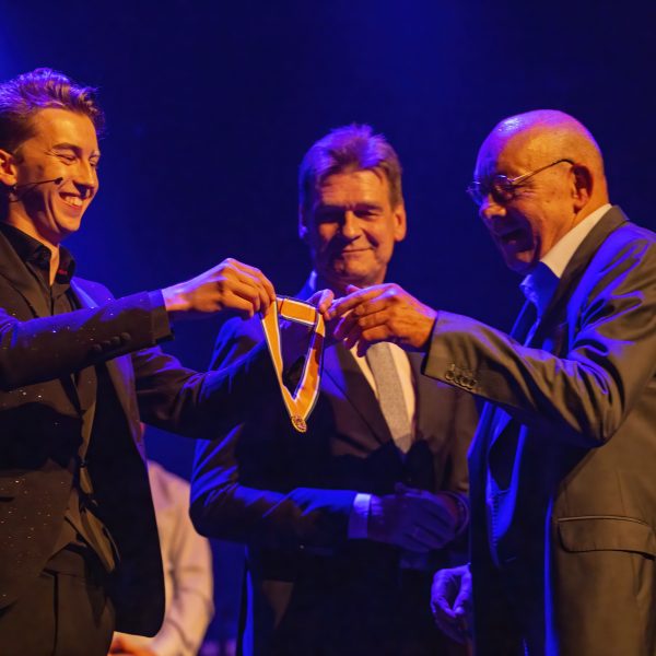 Burgemeester Heerlen geinstalleerd als erepreses tijdens Florence Nightingale Concert 2022